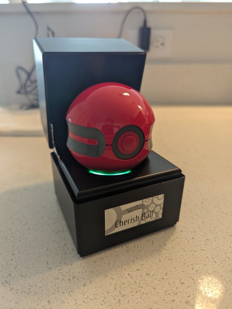 The Wand Company - Replica Cherish Ball - Pokemon