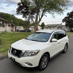 2015 Nissan Pathfinder SL