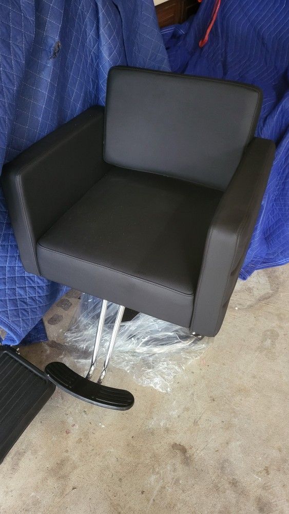 Styling chairs