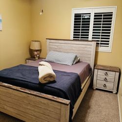 Elegant Ashley Queen Bed Set with 2 End Tables, Boxspring, and Mattress – Like New!