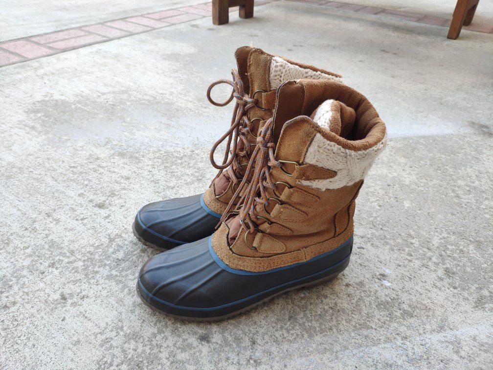 Women lady snow Boots size 8