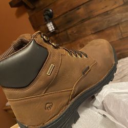 Work Boots 9.5 Mens