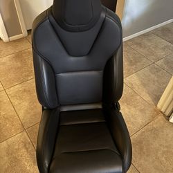 Tesla Seat Model X or S 