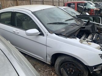 2013 Chrysler 200 parts