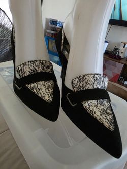 Simply Vera Wang Oxen Snakeskin Heeled loafers
