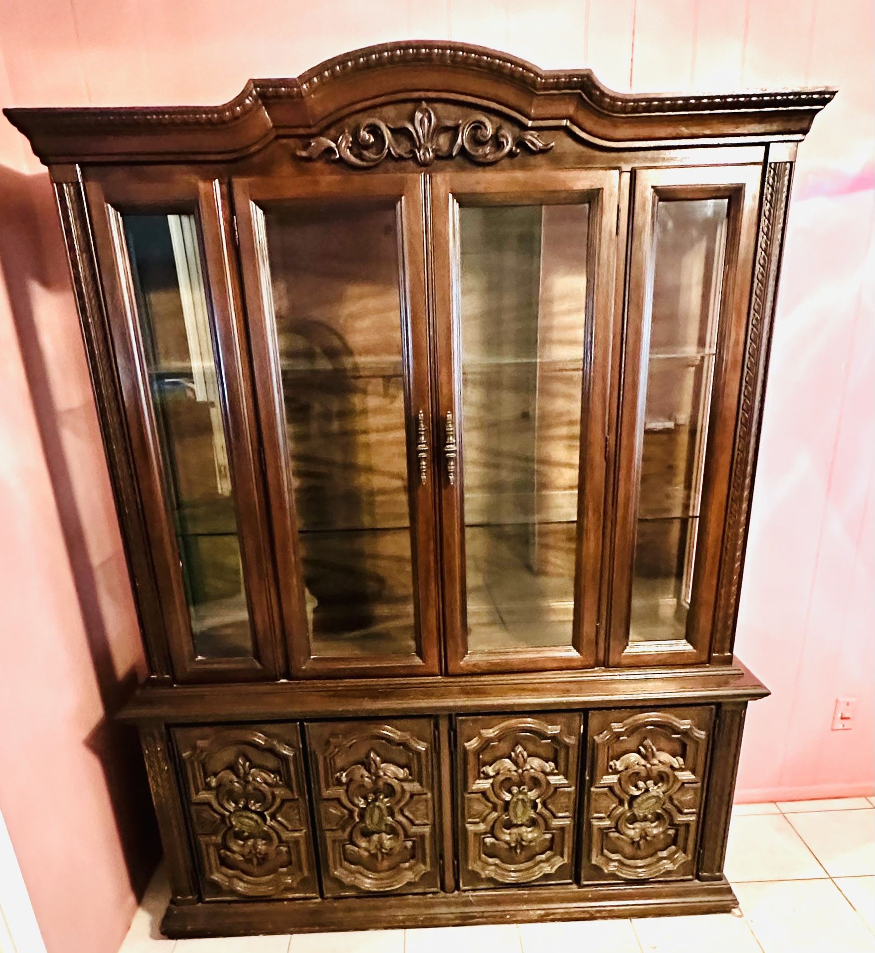 China cabinet