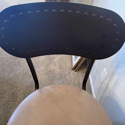 Swivel Bar Stools