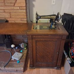 Vintage Sewing Machine