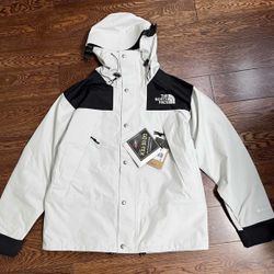 THE NORTH FACE