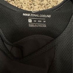 Women’s Nike Workout Top