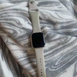 Apple Watch Series 7