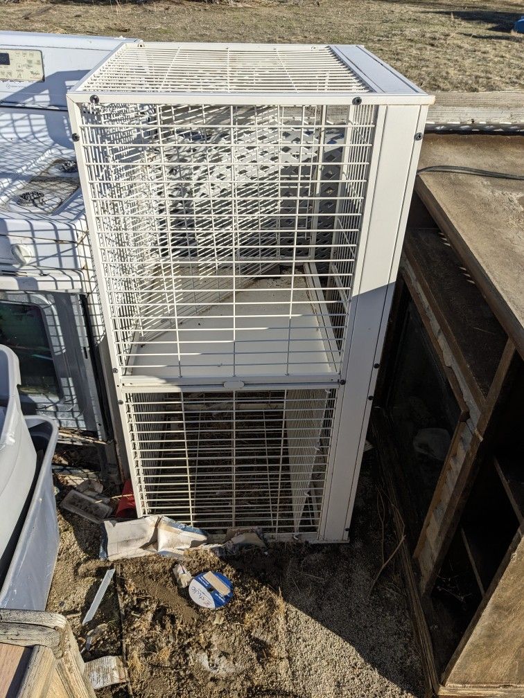 Animal Cages, Bird Cages, Cat Cages, Puppy Cages