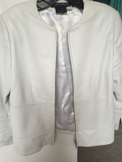 Monica Bianco white elegant leather jacket with the zipper made in Italy size m