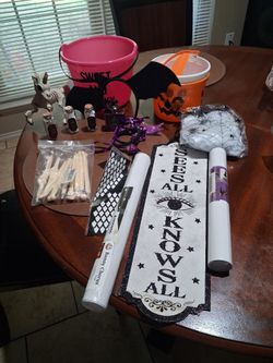 Bundle Halloween decorations doll doesn't work but good for decorations in good condition
