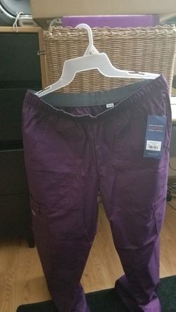 Cherokee Workwear Core Stretch Confort Waist Cargo Scrub Pants 4005 size M Petite Eggplant