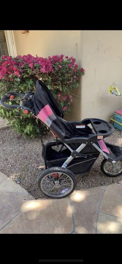 Jogging stroller