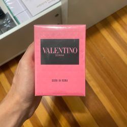 Valentino Donna Born in Roma EDP 3.4 oz
