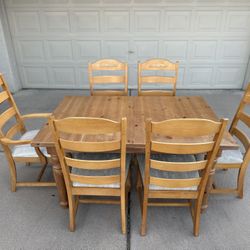 Broyhill Solid Wood Dining Set  Large Table, 6 Chairs + Leaf