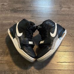 Jordan Legacy 312 Youth Shoes 