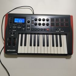 Novation Impulse 25 – 25-Key MIDI Keyboard Controller
