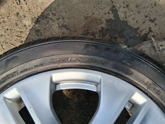 Mercedes Rime Withe Tired 350 Good Condition
