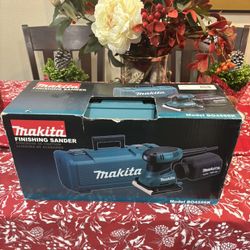 Makita Finishing Sander Brand new open box