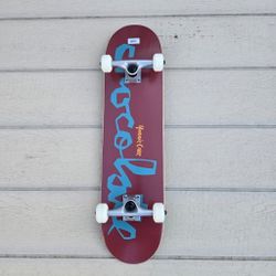 CHOCOLATE SKATEBOARD SIZE 7.785 