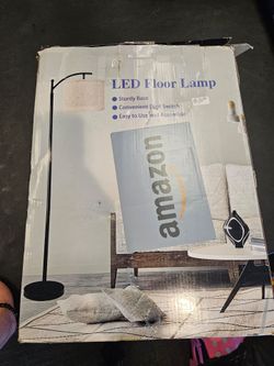 LED FLOOR LAMP