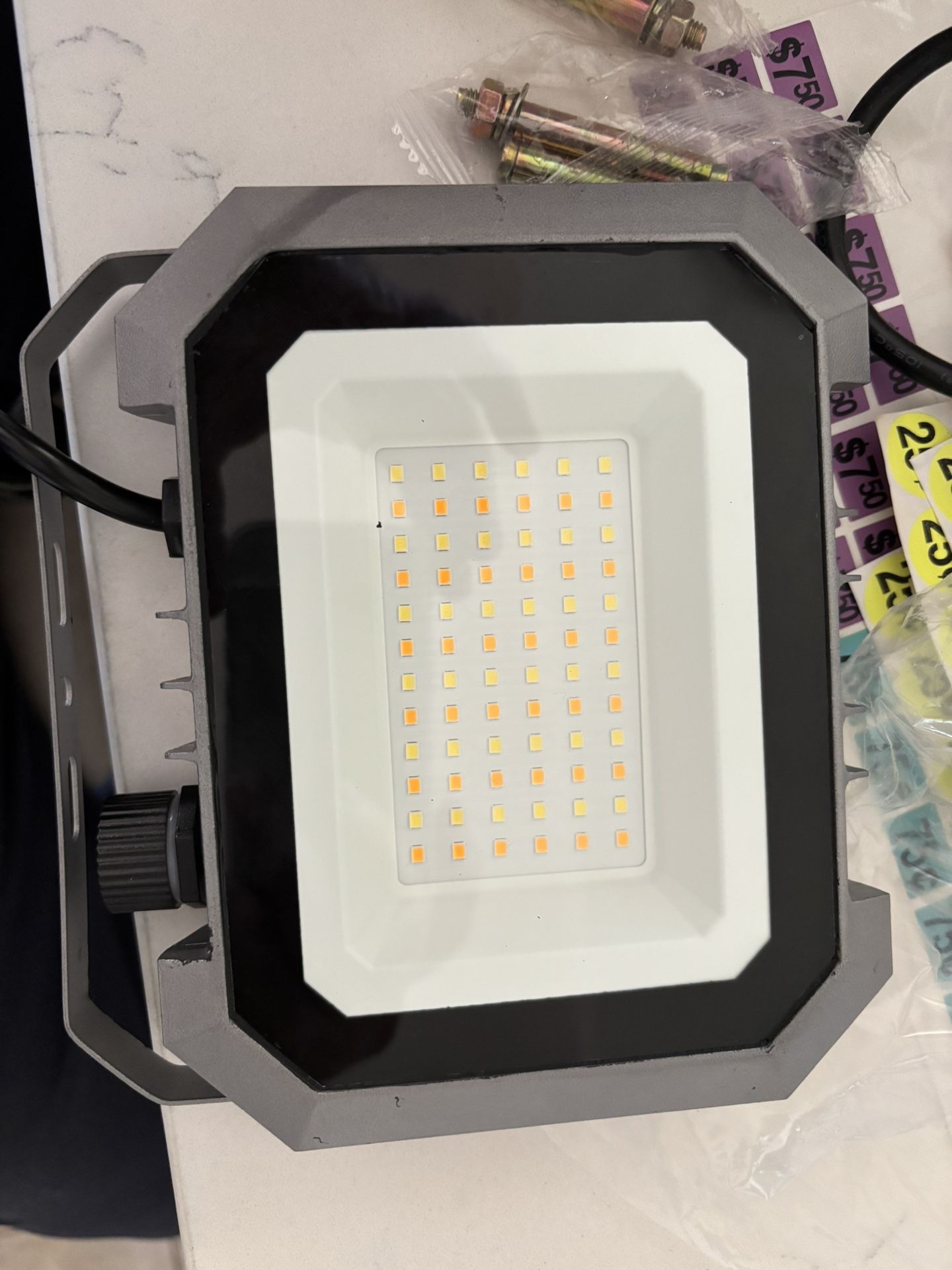 LED Floodlight 50W/3CCT Metal Case Adjustable Mountable Plug In