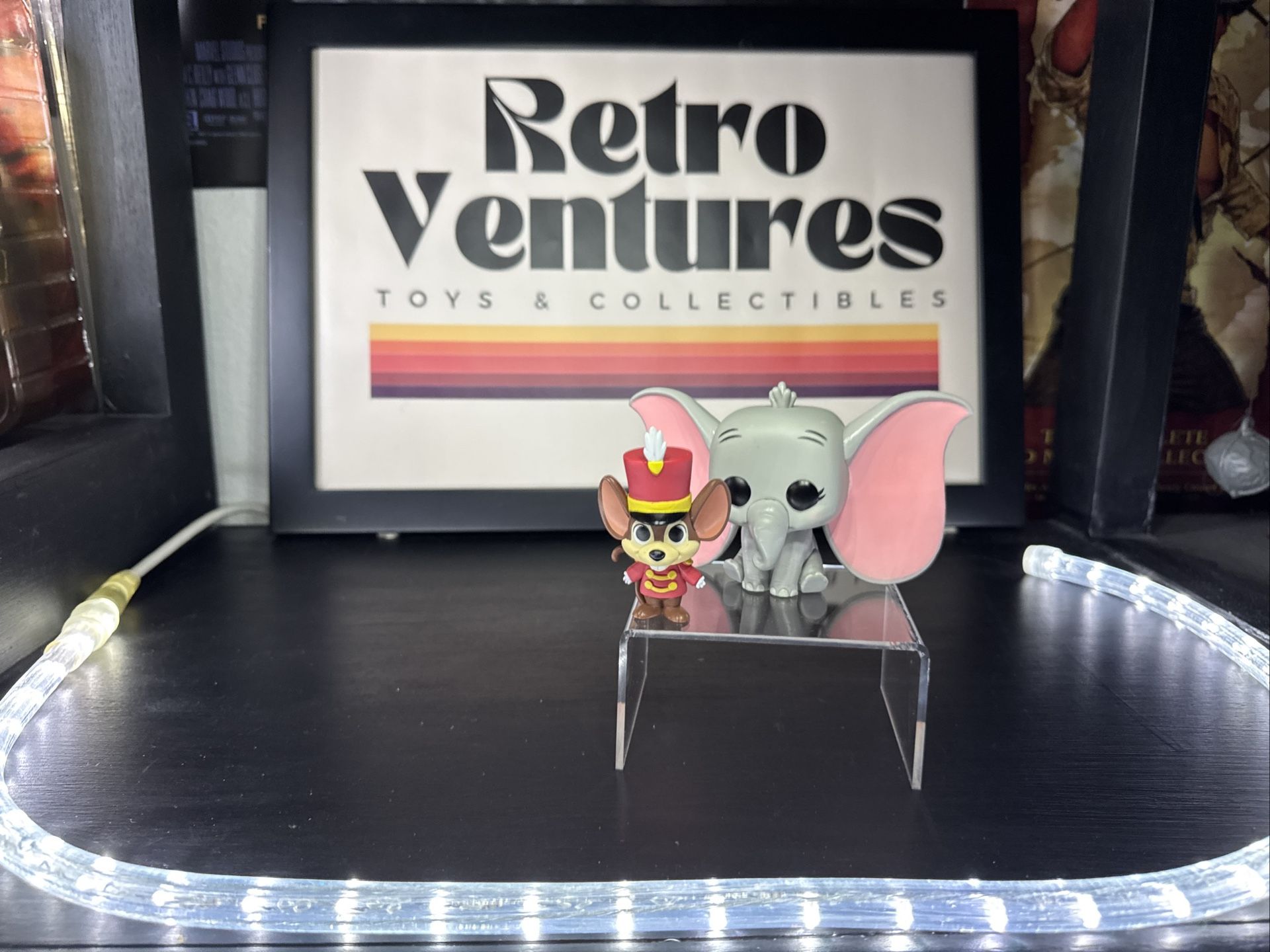 Funko Pop! Disney Baby Dumbo Hot Topic #513 w Timothy Mouse Mini Loose VG+