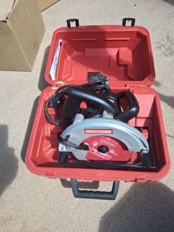 Craftsman 7 1/4" Corcular Saw with CaseOffer.- Moving