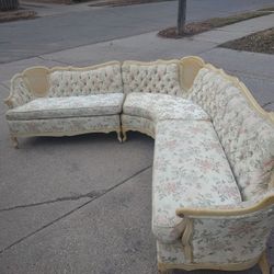 Mid 1900s Victorian Sectional Couch 