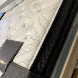 10 Inch Thick Supreme Comfy Mattress And Boxspring Set 