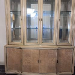 Display Cabinet 
