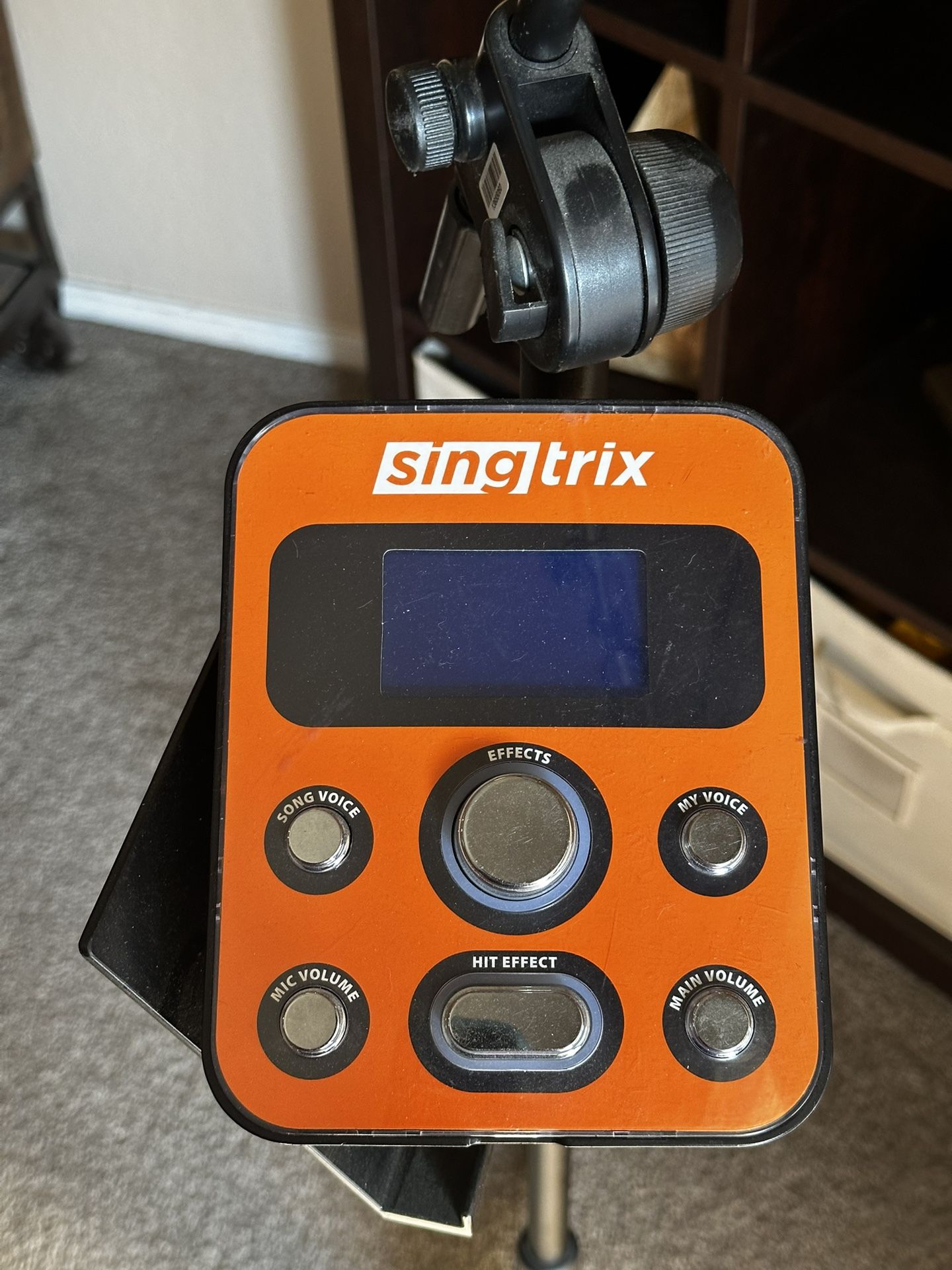Singtrix voxx karaoke system