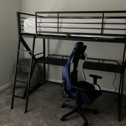 Twin Size Bunk bed With Desk