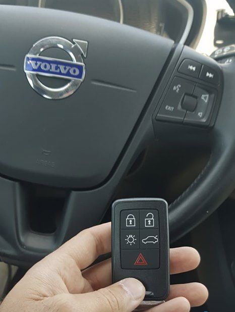 Volvo new key fob Volvo key fob