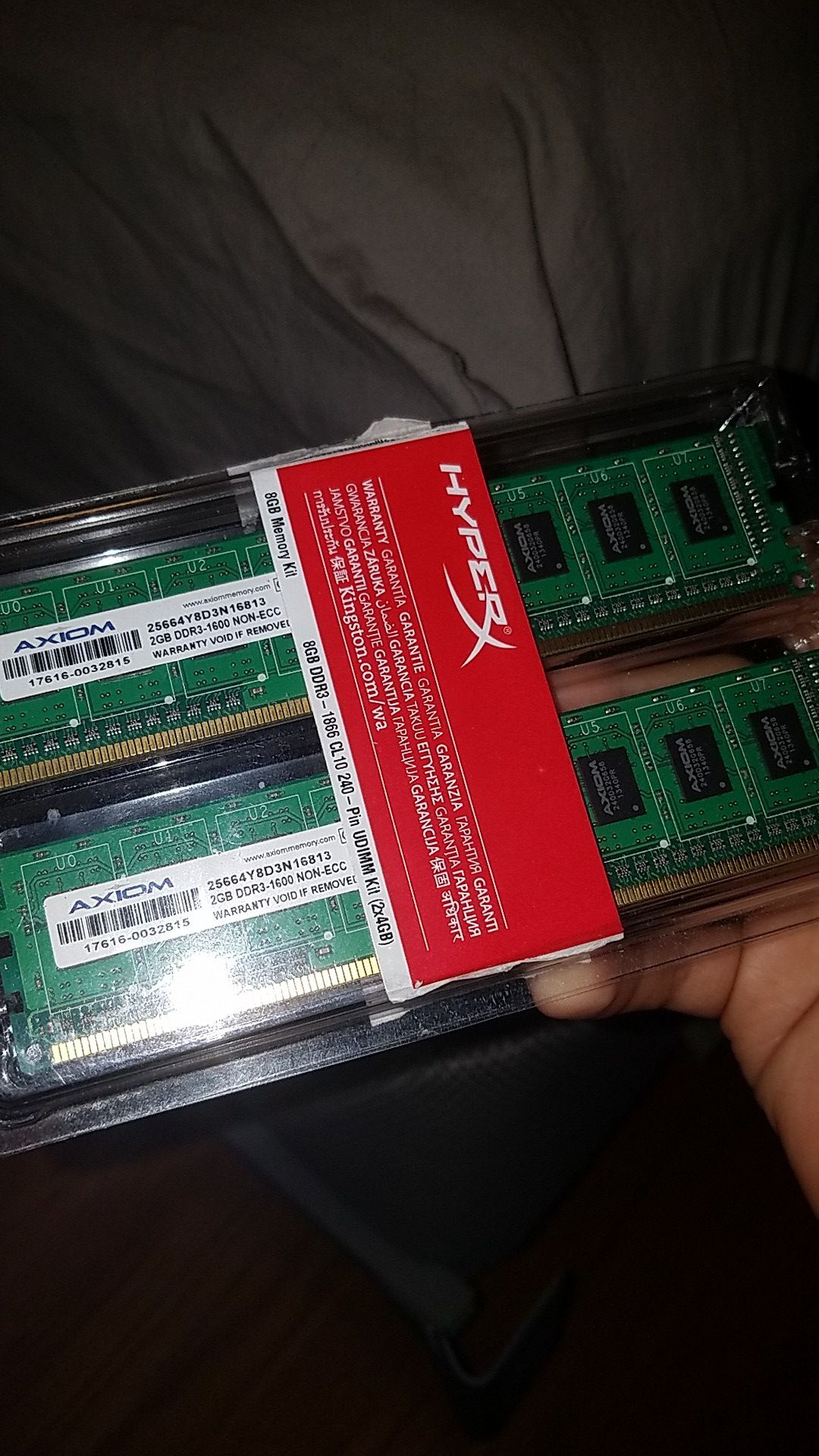 AXIOM 2GB DDR3 RAM Sticks (x2)