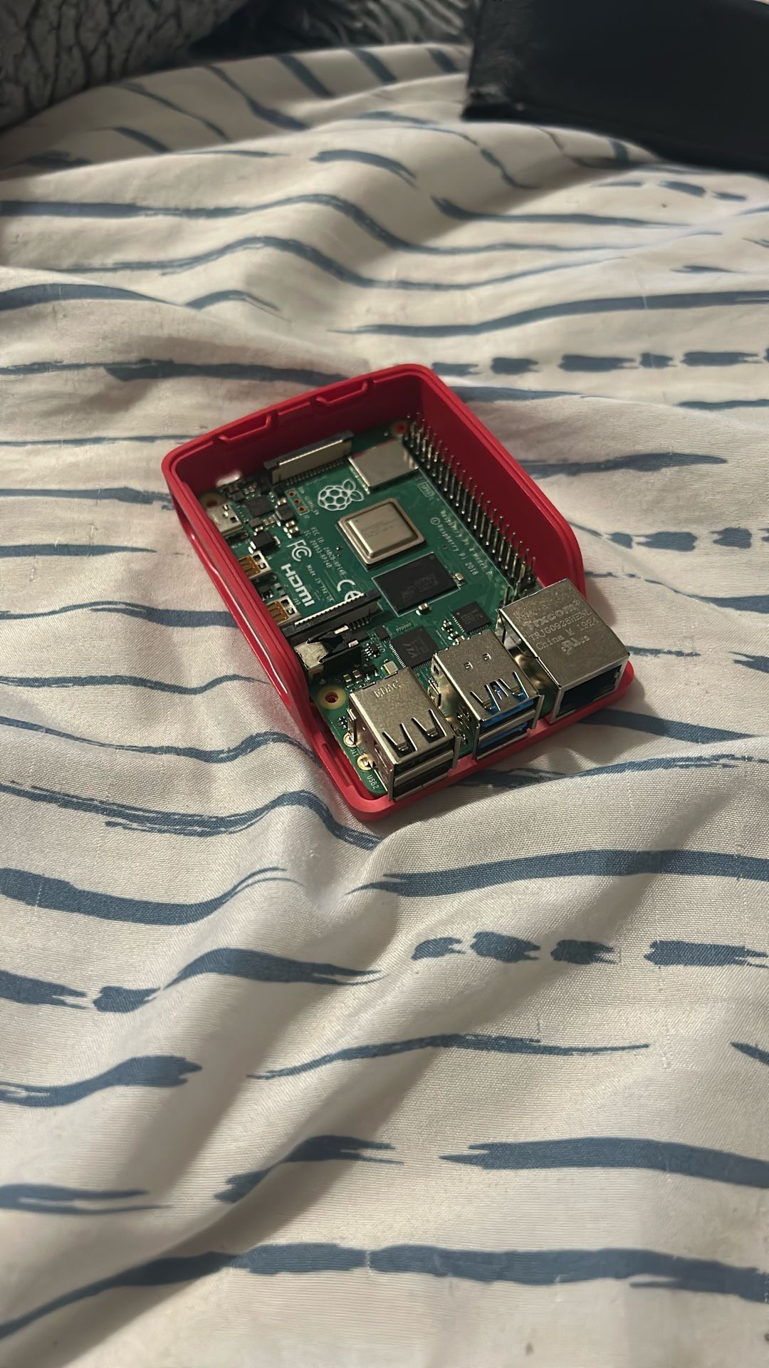 Raspberry Pi 4 Model B