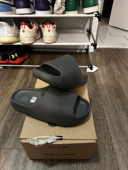 Yeezy Slide Granite Size 12