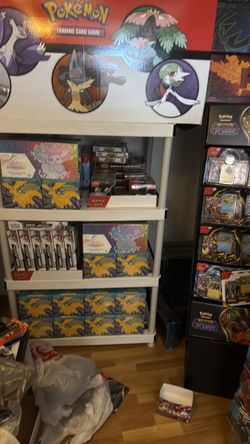 Ascended heroes etb prismatic evolving skies destined rivals mew two umbreon charizards psa 10
