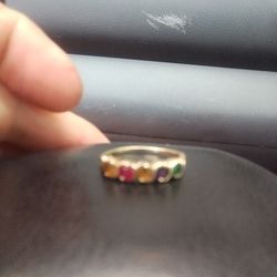 14kt Gold Women's Ring