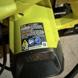 Ryobi 7 1/2 Circular Saw