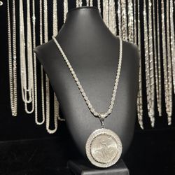 1985 silver centenario with Italian silver rope chain