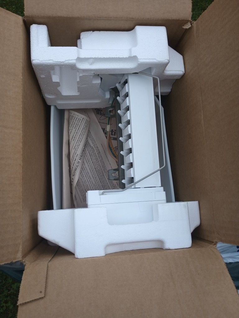Whirlpool Ice Maker For Side By Side And Top Freezer