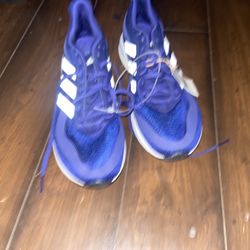 11 Pair Of Shoes For 400