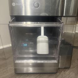 GE profile ice maker