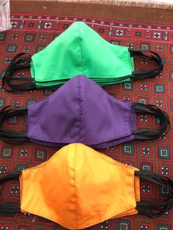 Mascarillas reversibles para adulto con filtro.