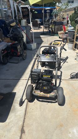 Pressure washer machine  dewalt 3400 psi $350 firme