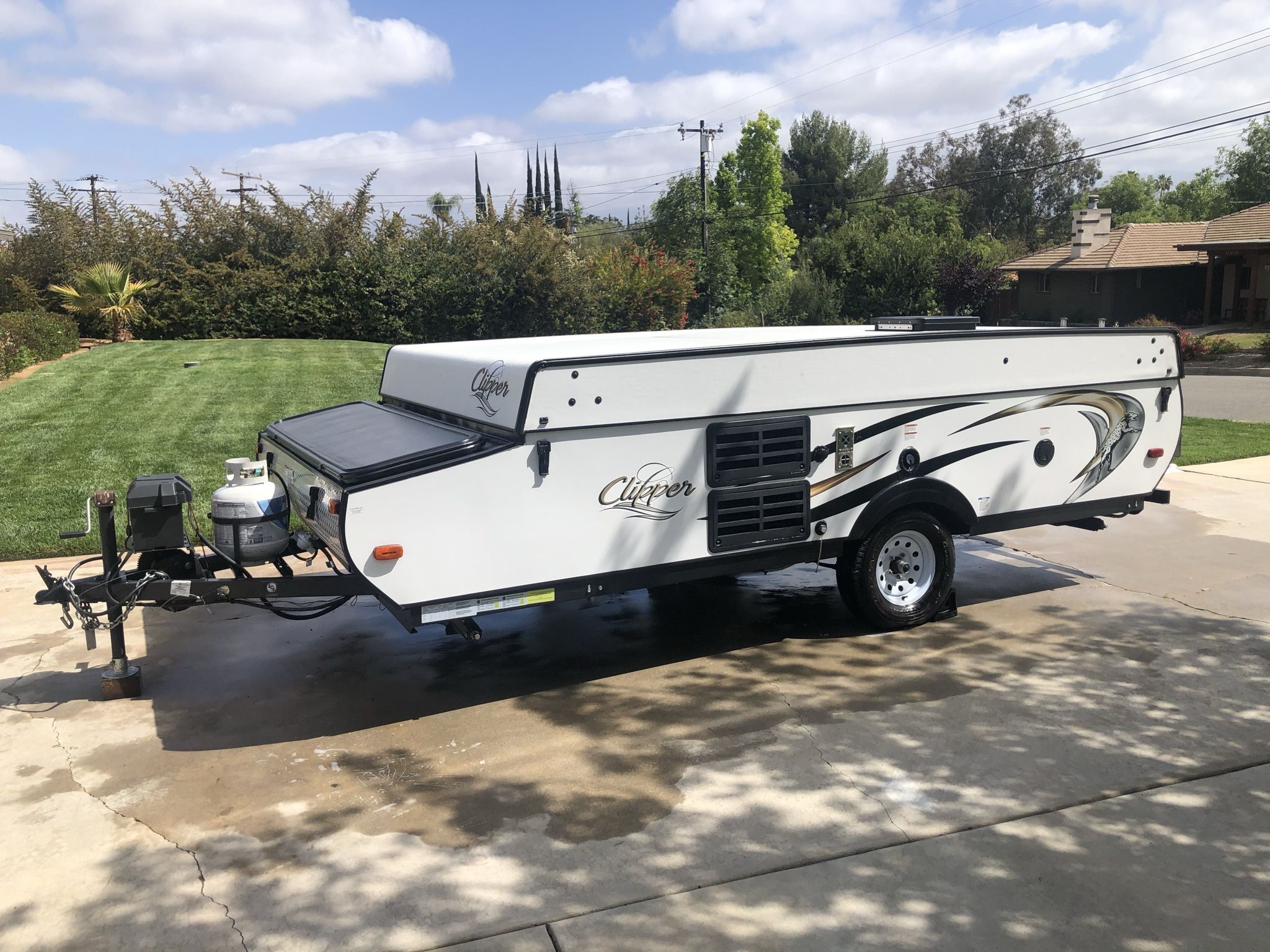 2017 Forrest River Coachman 